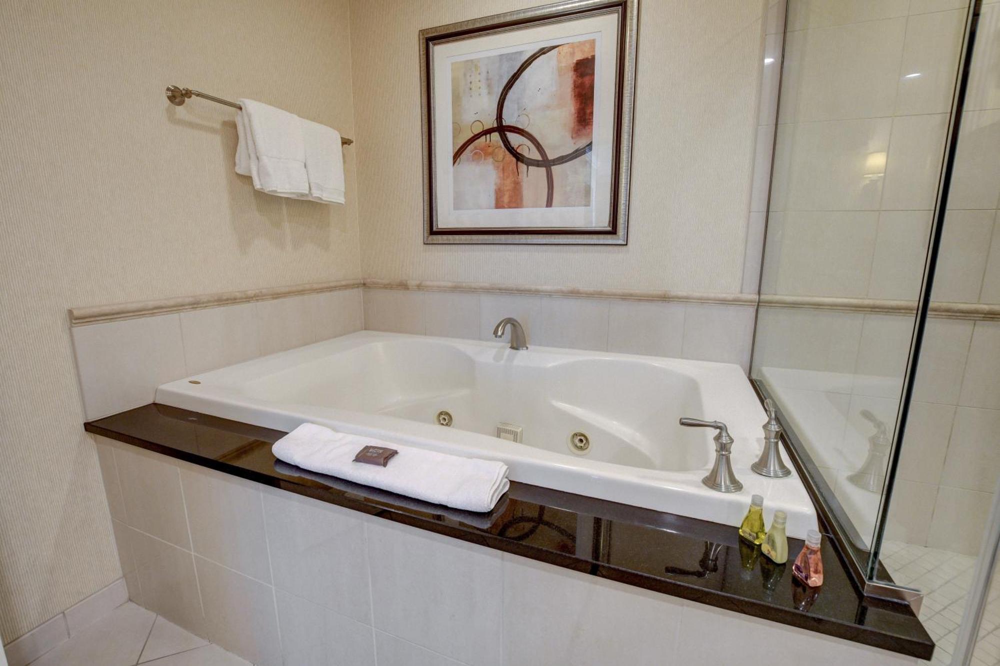 The Fantasy Suite Mgm Signature Pool View Las Vegas Kültér fotó